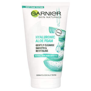 Garnier Čisticí pleťová pěna Skin Naturals (Hyaluronic Aloe Foam) 150 ml